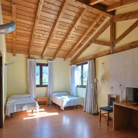Hotel Ibaigune